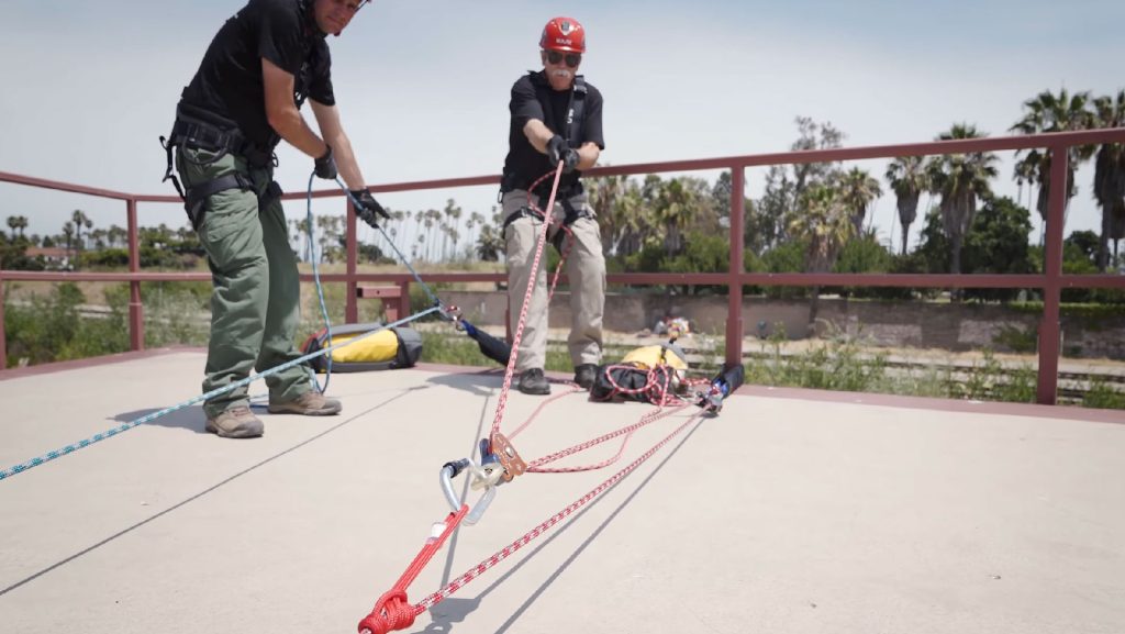 Learn How to Tie a Double Loop Figure 8 | CMC PRO